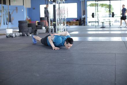 Single-Arm Push-Up
